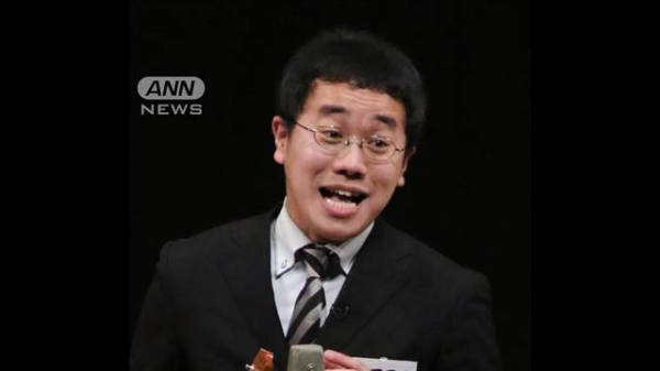 パーマ大佐＆アイドル鳥越が交際宣言「昨年末から…」2ショットも公開(テレビ朝日系（ANN）)