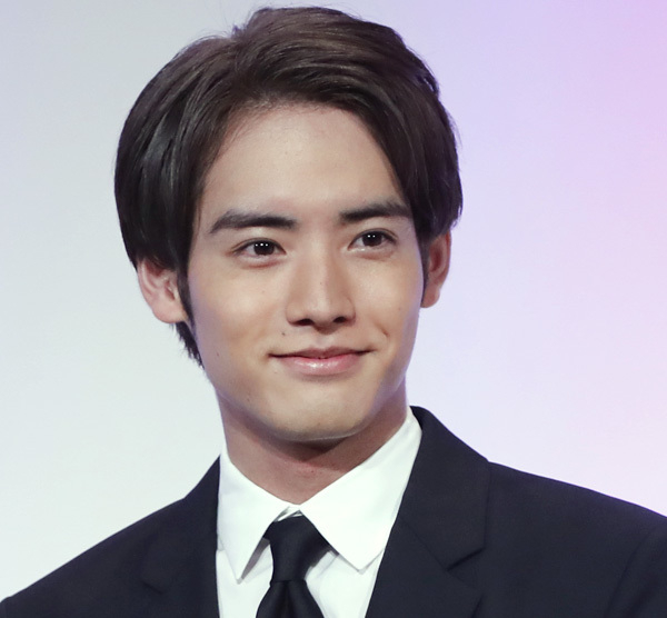 赤楚衛二ドラマ出ずっぱりで描くサクセスロード 田中圭のスタイル踏襲で大ブレーク目前(日刊ゲンダイDIGITAL)