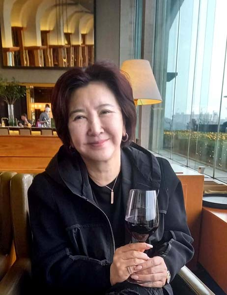 韓国で直撃!演歌の女王・桂銀淑「日本の皆さんの前で死ぬ前にもう一度歌いたい」(日刊ゲンダイDIGITAL)