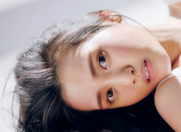 25歳の天野レナ、ちょっと遅めのグラビアデビュー！「この世界で生きていくための最後のチャンスっていう意識です」(週プレNEWS)