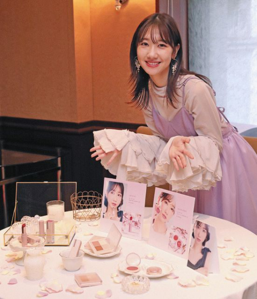 AKB48柏木由紀コスメブランド立ち上げ 昨年5月には資格“化粧品検定”1級取得「めちゃくちゃ頑張った」(中日スポーツ)