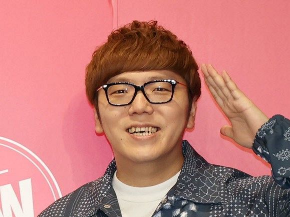 「ヒカキン」が自身のブランド立ち上げ、5月にセブン―イレブン限定のみそラーメン販売を発表(中日スポーツ)