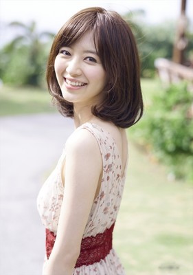 逢沢りな、“モグラ女子”から“肉食べ女子”に変身　3月放送ドラマで初主演（クランクイン！）