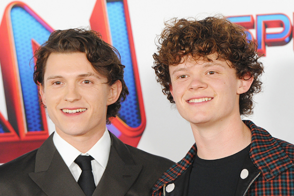 トム・ホランドと実弟のコラボ短編、トライベッカでお披露目(映画.com)