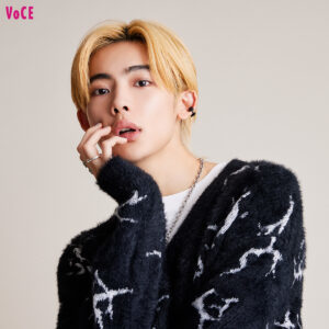 【NOA】の誕生日は「8LOOM」LINEが動いた!最近の仲良しエピソードを公開(VOCE)