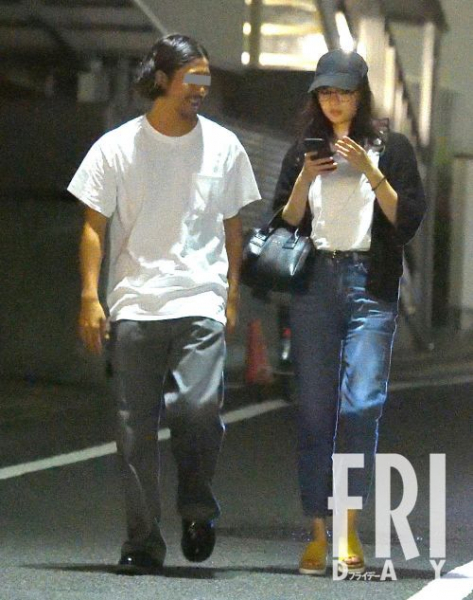 祝!第一子出産の新川優愛 好感度爆上げエピソードと本誌が見ていた「幸せ寿司デート」写真(FRIDAY)