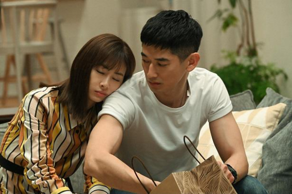 北川景子“咲”と永山瑛太“紘一”、キス未遂のドキドキから離婚届に判を押す急展開に＜リコカツ＞(ザテレビジョン)