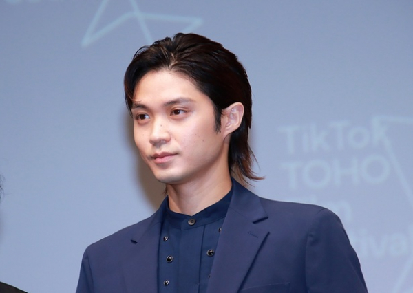 磯村勇斗、怒涛の勢いで出演作が公開 “変幻自在”に役に染まる俳優力(WEBザテレビジョン)