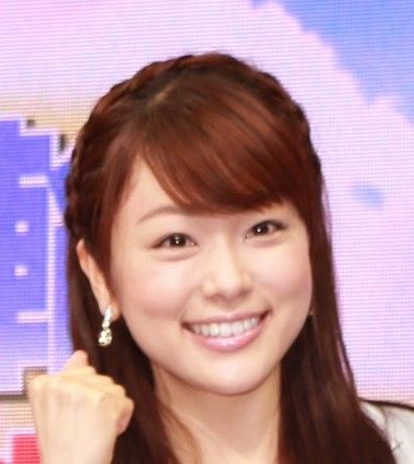 第2子妊娠中の本田朋子アナが”お腹ふっくら”ワンピショット 夫・五十嵐圭との”レストランデート”に「爽やかなお二人！」(中日スポーツ)