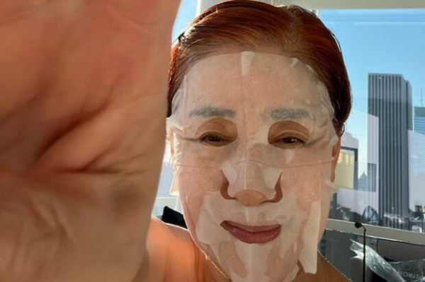 松居一代、“上裸画像”をブログに誤爆→削除の大騒動「緊急事態で担当者様から連絡」衝撃展開の結末(週刊女性PRIME)