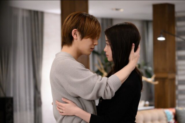 「王様に捧ぐ薬指」“東郷”山田涼介の“キスの上書き”にもん絶　「キスの上書きは、胸キュンを通り越してヤバい」(エンタメOVO)