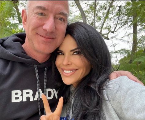 「世界3位の富豪」アマゾン創業者がついに婚約。お相手女性もスゴかった(女子SPA！)