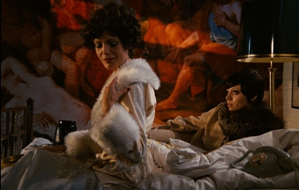 “人を愛せない男”のさみしさを描いたオゾン「苦い涙」にのたうちまわり、初めてファスビンダーを体験する【二村ヒトシコラム】(映画.com)