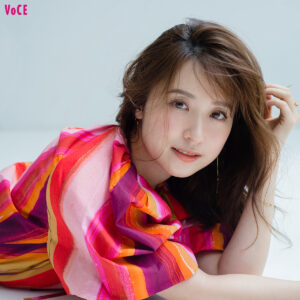 【衛藤美彩】仕事と育児の両立は、珍しく葛藤中。「だめな母親なのかな、と不安になることも」(VOCE)