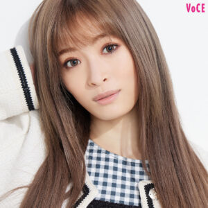 【君島憂樹】コスメ大好き！最強マスカラテクを披露！〈元宝塚歌劇団・月組娘役〉(VOCE)