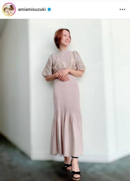 “結婚式は挙げない派”鈴木亜美、当時の思い出を語る「みんな納得した上での判断」(E-TALENTBANK)