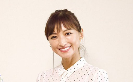 望月理恵アナ「ミステリーハンターと坂東英二さんの付き人を両立」衣裳持ちや運転もした下積み時代(CHANTO WEB)