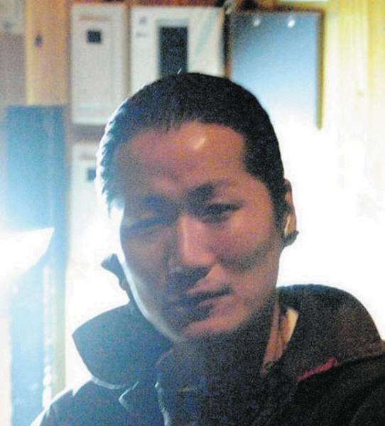 広末涼子の夫、キャンドル・ジュンさんが緊急会見 「離婚してほしい」と言われていたことを明かす(中日スポーツ)