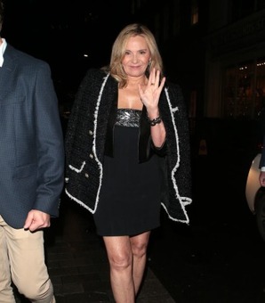 『セックス・アンド・ザ・シティ』の「あのセクシーすぎる美熟女」が明日電撃カムバックで「結局この人なしでは始まらない」の声続々！(現代ビジネス)