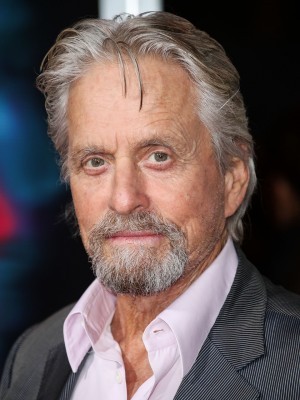 ドラッグ、懲役…M・ダグラスの息子、継母キャサリン・ゼタ=ジョーンズに感謝（Movie Walker）