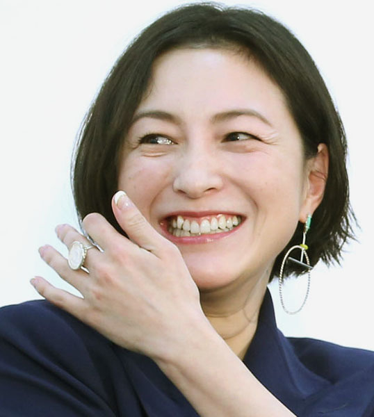 広末涼子「不倫否定のウソ→事務所非難」でたどる宮迫博之と同じ