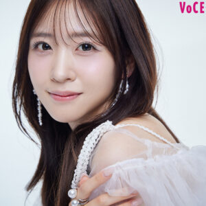 【FRUITS ZIPPER 櫻井優衣】SNS発新トレンド「くらげメイク」で透明感爆発！(VOCE)