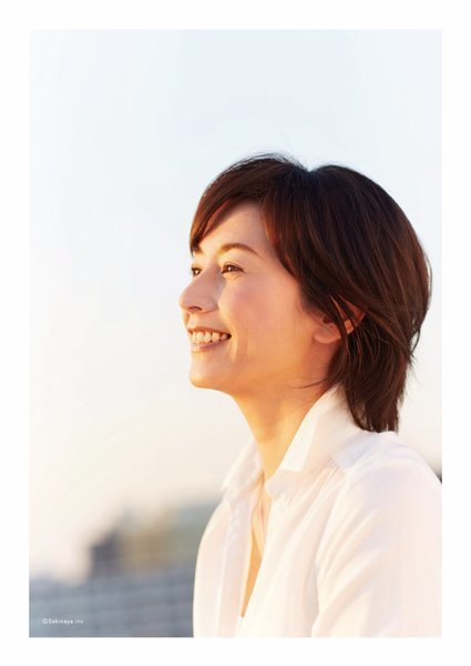 千堂あきほ『東京ラブストーリー』出演のトレンディ女優「知らない土地」でのセカンドライフ(双葉社 THE CHANGE)