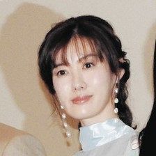 ともさかりえ、手作りハンバーグで「久々に息子とゆっくりごはん」『見事なぷっくり感!』(中日スポーツ)