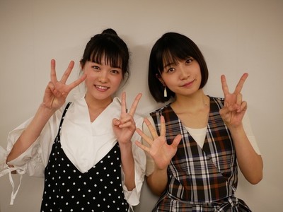 「パンバス」深川麻衣と志田彩良が“姉妹”トーク、男女の友情あり？なし？に回答（映画ナタリー）