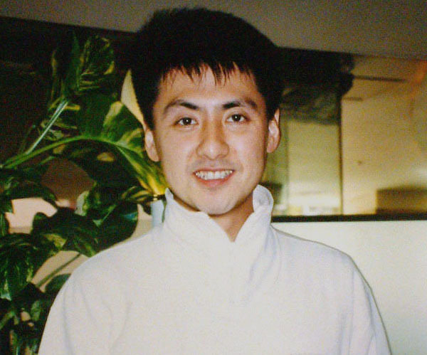 “芸能界から消えた歌手”尾形大作の評判…懲りない自民党 次期衆院選でまたタレント候補擁立(日刊ゲンダイDIGITAL)