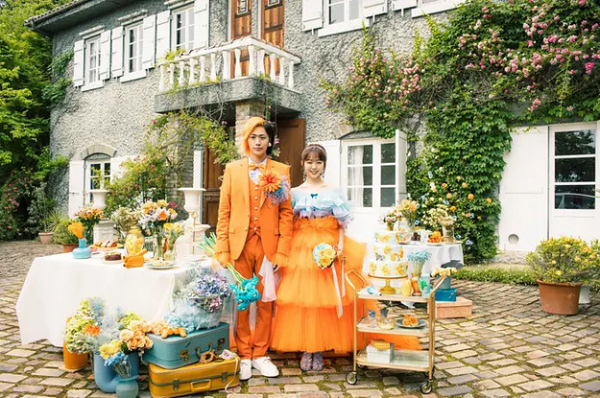 峯岸みなみ、東海オンエア・てつやとの結婚記念日を報告。幸せ2ショットに「本当に幸せそう」「最高の夫婦」(BuzzFeed Japan)