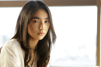 太眉美女・仁村紗和、闇抱えるヒロイン＆巫女さん役で人気急上昇中！（スポーツ報知）