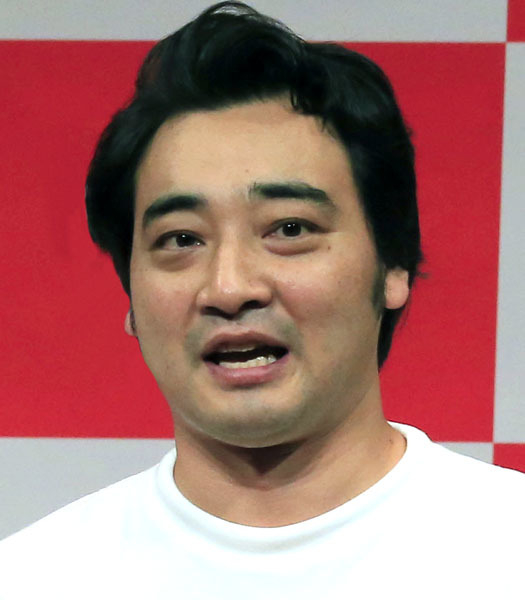 ジャンポケ斉藤慎二の不倫を妻が速攻火消しも…壮絶いじめ克服に共感したファン興覚めの声(日刊ゲンダイDIGITAL)