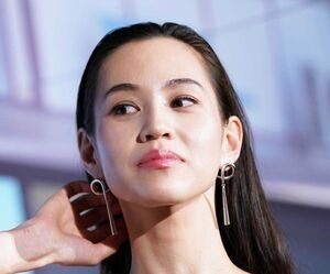 水原希子、今年から活動拠点を米ロサンゼルスに「アメリカ人である自分というところをもう１回、見つめ直して」(スポーツ報知)