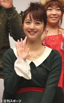 佐々木希が妊娠を報告、渡部建と「喜んでおります」（日刊スポーツ）