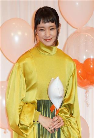 剛力彩芽「イジメたいほど」人気　破局報道も何のその、女優道を邁進で引っ張りだこ(夕刊フジ)