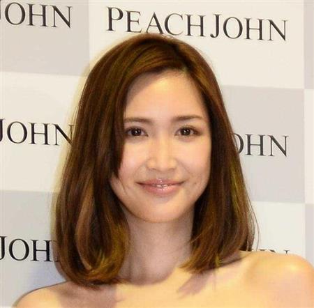 紗栄子「世界を変える日本人」をポイッ！？　当時１７歳の天才アーティストと熱愛報道も…あっけなく終了か(夕刊フジ)