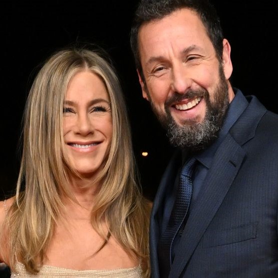 不妊に悩んだことを知り…30年来の親友がジェニファー・アニストンに毎年贈るプレゼント(コスモポリタン)