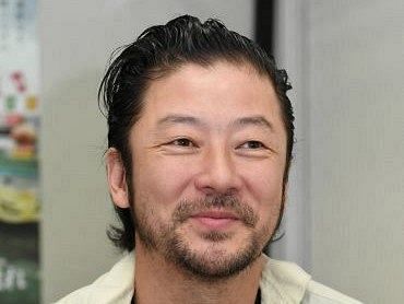 浅野忠信、長女SUMIREの個展訪問を報告　フォロワーから「素敵なセンス」「美しい」の声(中日スポーツ)