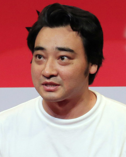 ジャンポケ斉藤慎二に付ける薬なし…2度目の不倫発覚に「女性を消耗品扱い」と識者バッサリ(日刊ゲンダイDIGITAL)