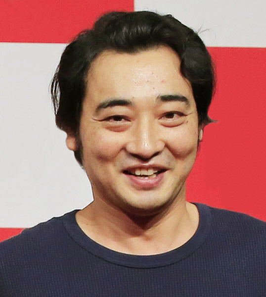 「不倫報道2連発」ジャンポケ斉藤“復活”のカギは？ とにかく明るい安村の泥臭さか、有吉弘行のいじりか(日刊ゲンダイDIGITAL)