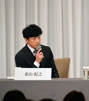 消えぬ「傀儡疑惑」…出会いは14歳。かつては結婚の噂も…東山紀之新社長が明かした「女帝」ジュリー氏との本当の関係(現代ビジネス)