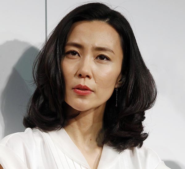 どうなる“ジャニーズの妻たち”の命運…木村佳乃は「ソーセージを食べる演出は絶対できない」(日刊ゲンダイDIGITAL)