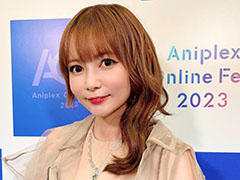 「2人ともアイドルみたい!」「DNA引き継いでる」 中川翔子、両親の結婚式ショットに驚く声(ねとらぼ)