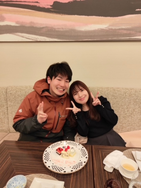 『新婚さん』坂道オタク＆ジャニーズ追っかけが“コロナ禍婚”　初体験でアプリ上級者テクさく裂(オリコン)