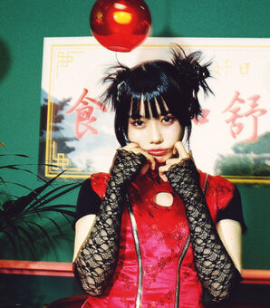 令和の不思議ちゃん「あの」は生き残るのか一発屋で消えるのか…？ 彼女の未来を左右していく要素を考える(現代ビジネス)