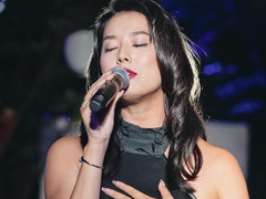 第1子出産後のすみれ、ランウェイでの歌唱をインスタ初公開　ドレスアップした姿に「めちゃくちゃ綺麗」「憧れの女性」(ねとらぼ)