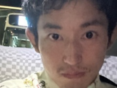 あびる優、元夫・才賀紀左衛門にとうとう激怒　8歳娘の眼前で行われた“DV疑惑”へ「ありえない」「娘を奪ったアイツを私許せません」(ねとらぼ)