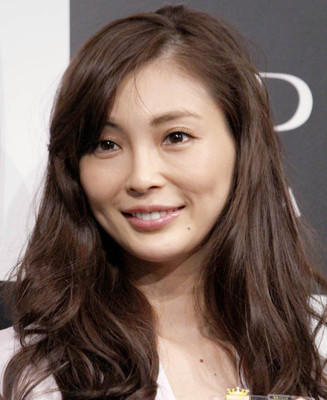 佐々木希がライバル 押切もえ“ママタレ”進出への前途多難（日刊ゲンダイDIGITAL）
