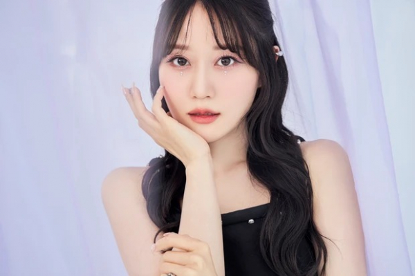 声優・小倉 唯さんが魅せる！ ALL愛用コスメで「K-POP風アイドルメイク」(MAQUIA　ONLINE)